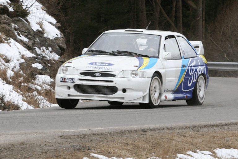 1992 Ford Escort RS Cosworth rally 195792