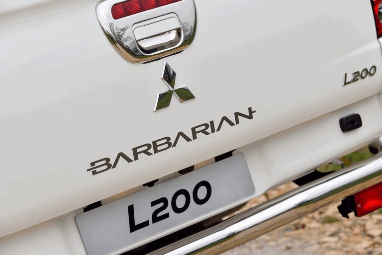 2014 Mitsubishi L200 Barbarian - UK version 409112