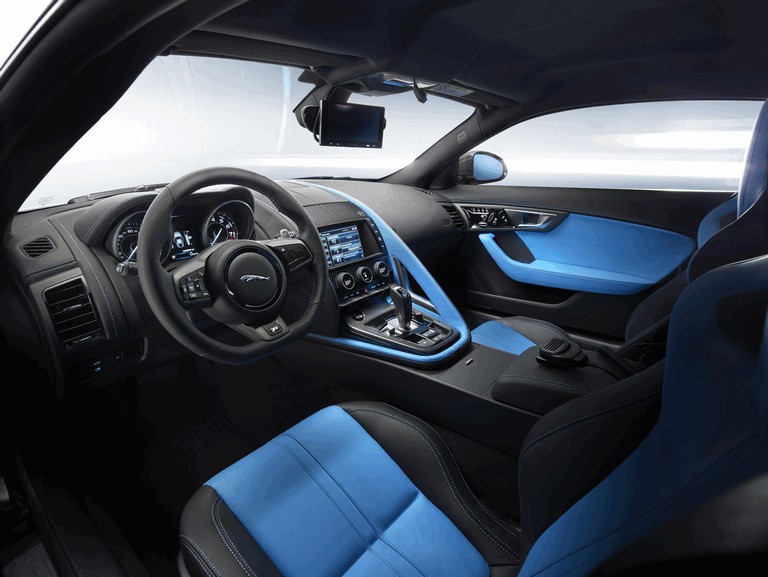 2014 Jaguar F-type coupé high performance support vehicle 416456