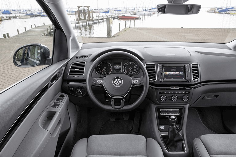 2015 Volkswagen Sharan 429700