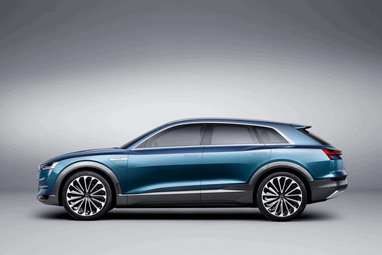 2015 Audi e-tron quattro concept 439826