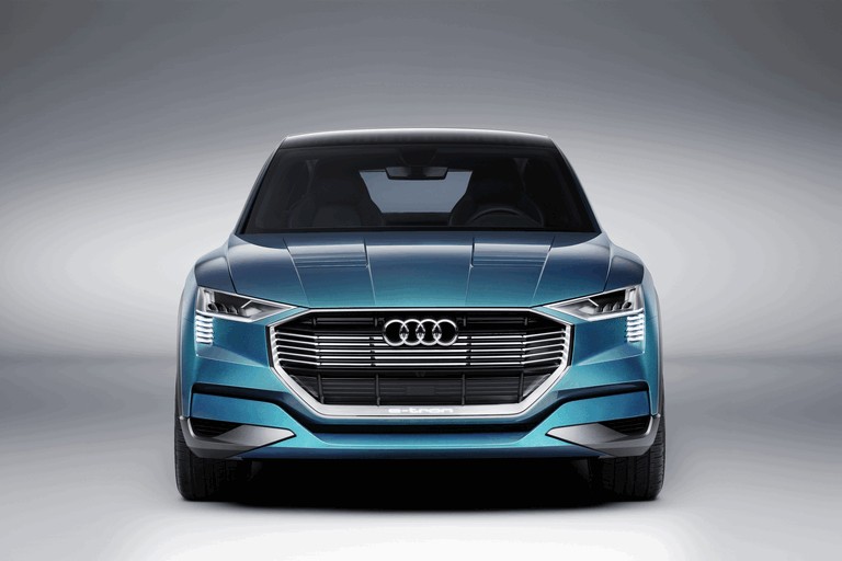 2015 Audi e-tron quattro concept 439828