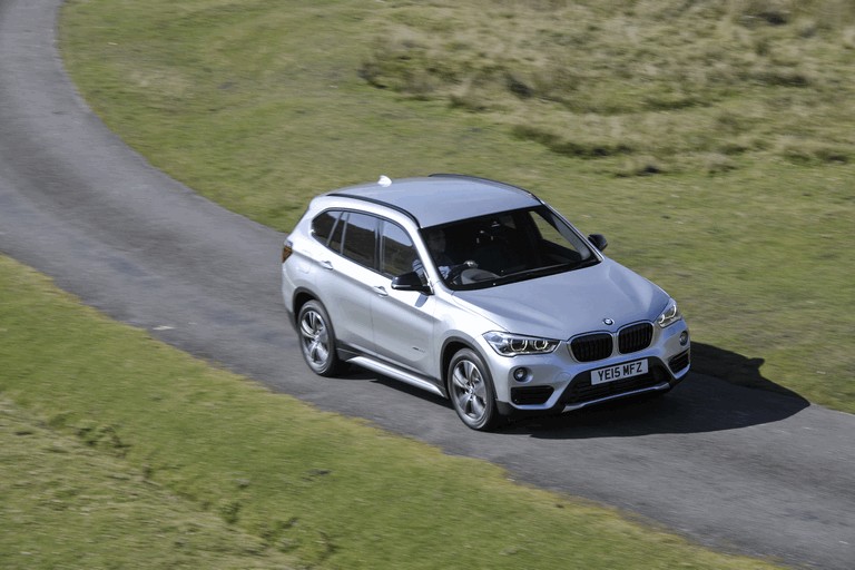 2015 BMW X1 20d Sport - UK version 434271