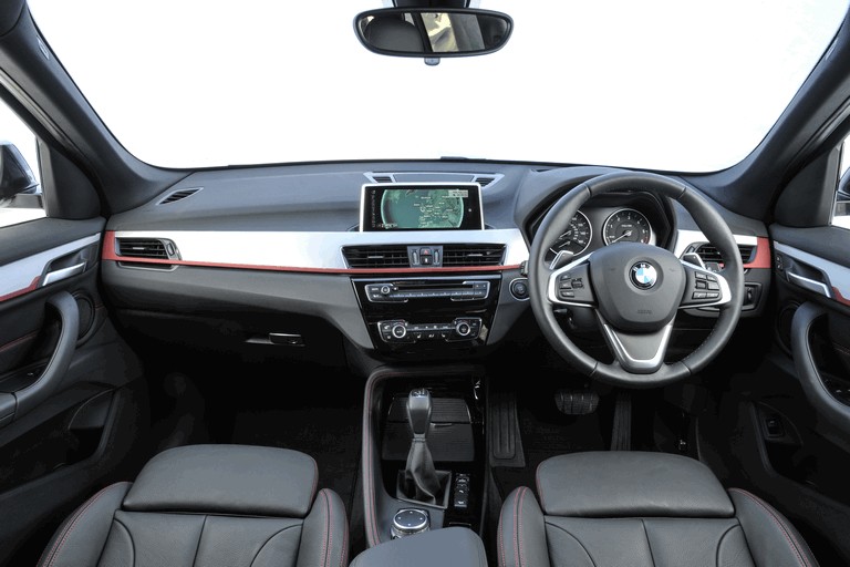 2015 BMW X1 20d Sport - UK version 434288