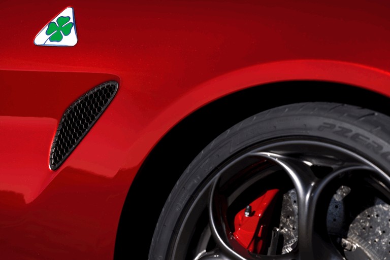 2015 Alfa Romeo Giulia Quadrifoglio - USA version 439324