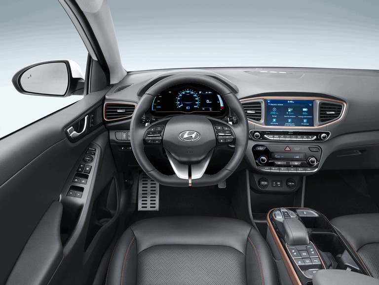 2016 Hyundai Ionic Electric concept 443437