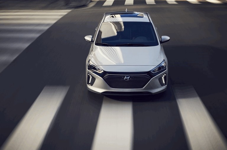 2016 Hyundai Ionic Hybrid - USA version 444176