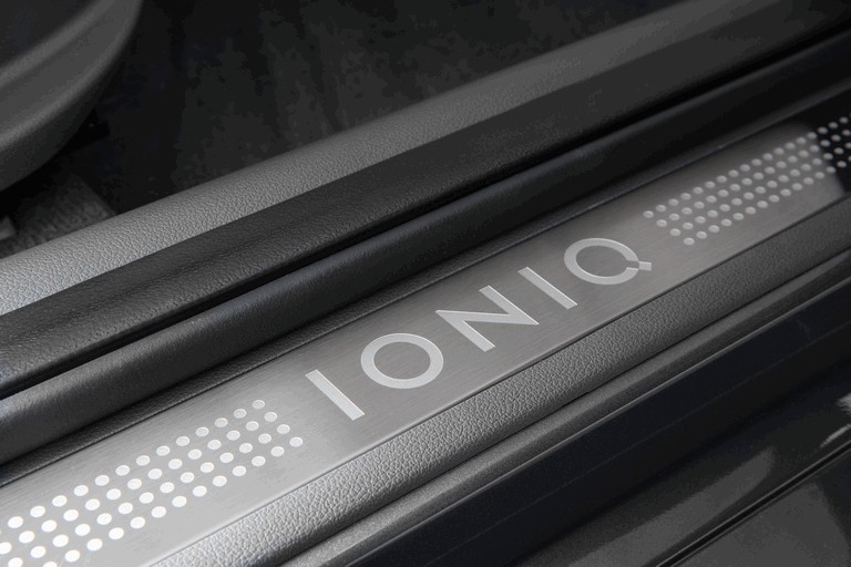 2016 Hyundai Ionic Hybrid - USA version 444208