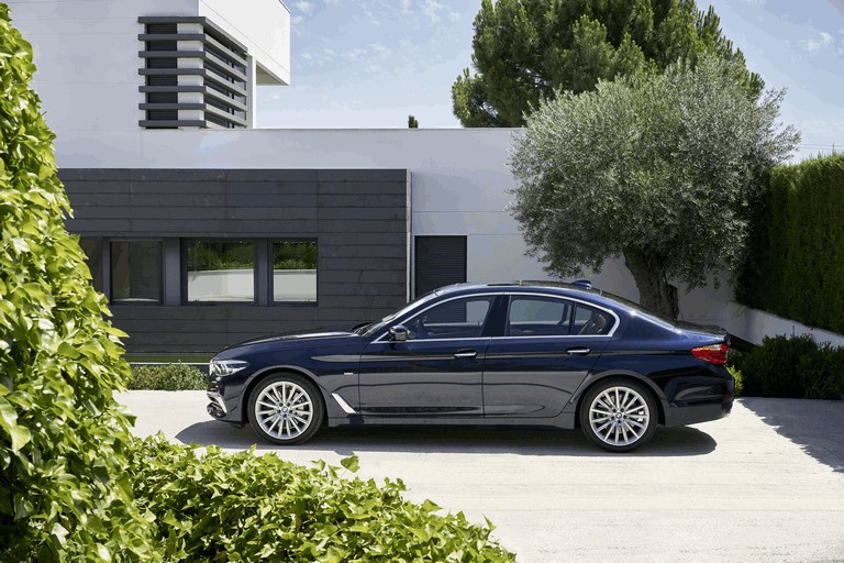 2016 BMW 530d Luxury Line 453597