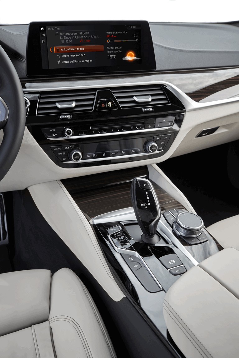 2016 BMW 540i M Sport 453690