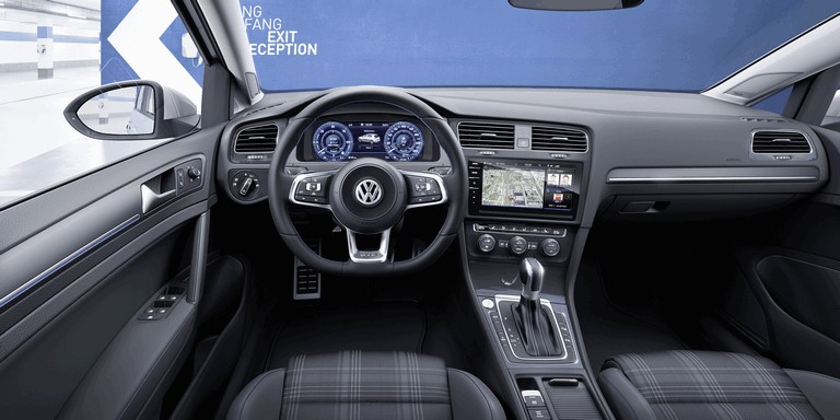 2017 Volkswagen Golf ( VII ) GTE 454938