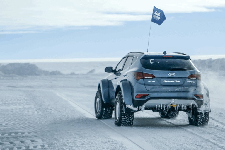 2017 Hyundai Santa Fe Endurance - Antarctica edition 461989