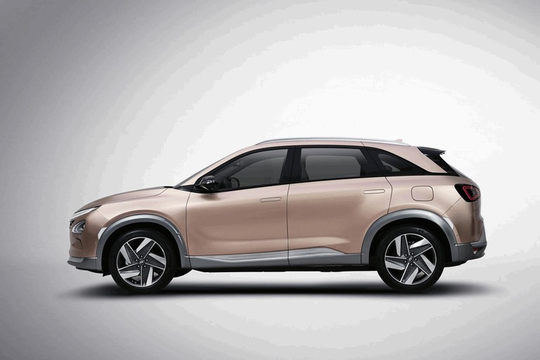 2017 Hyundai Next-Gen Fuel Cell SUV concept 470979