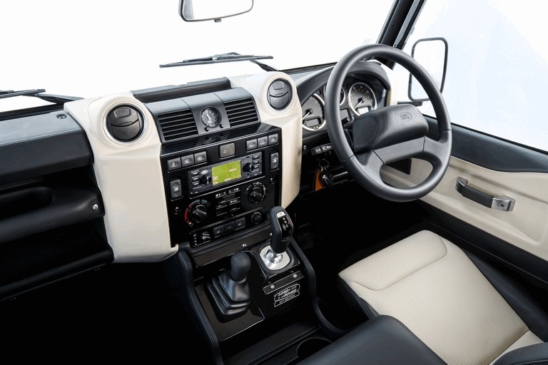 2018 Land Rover Defender Works V8 470771