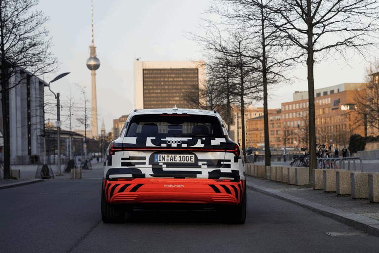 2018 Audi e-tron prototype 474497