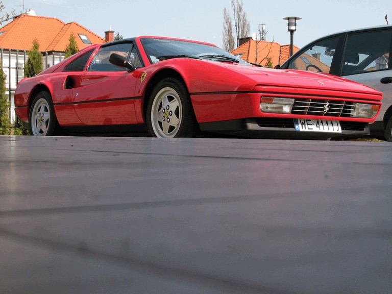 1986 Ferrari 328 GTS 196054