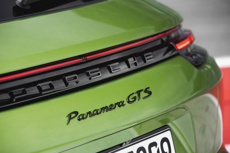 2018 Porsche Panamera GTS Sport Turismo 514819