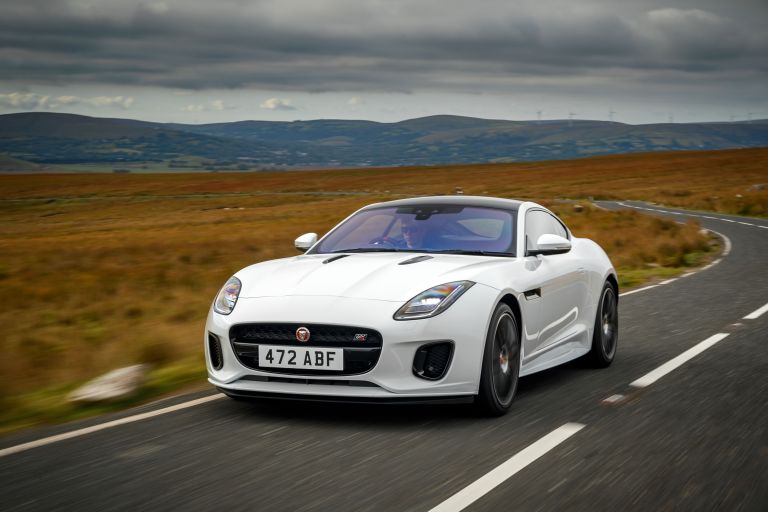 2018 Jaguar F-Type Chequered Flag edition 515427