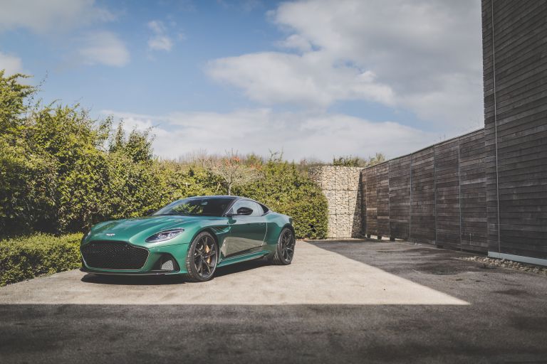2019 Aston Martin DBS 59 543883