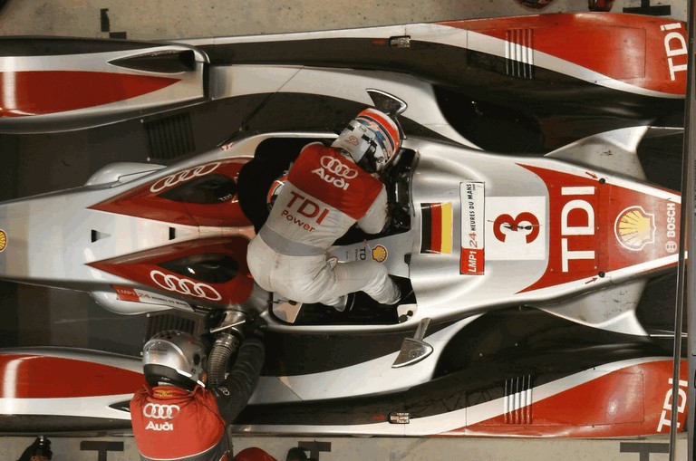 2008 Audi R10 TDI Le Mans Winner 495621