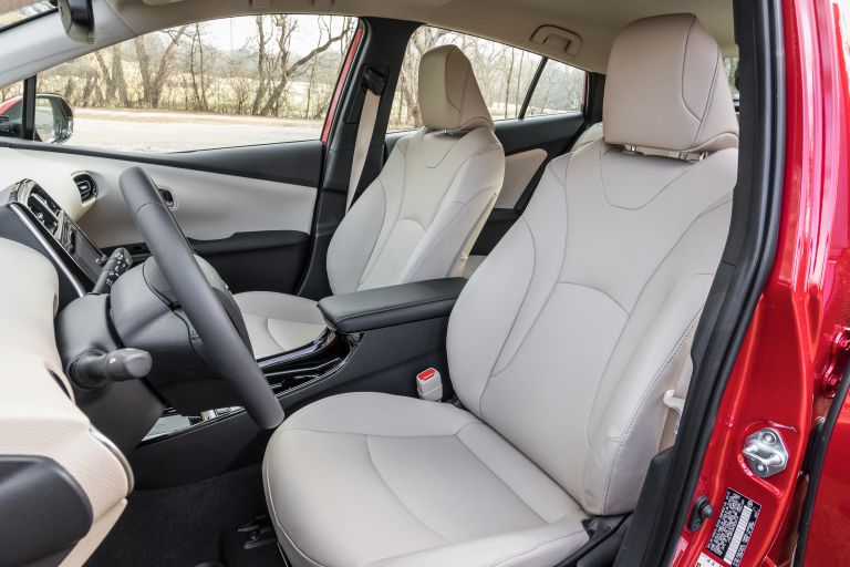 2019 Toyota Prius XLE AWD-e 559728