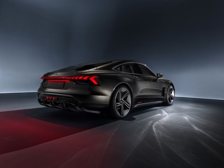 2018 Audi e-Tron GT concept 523238