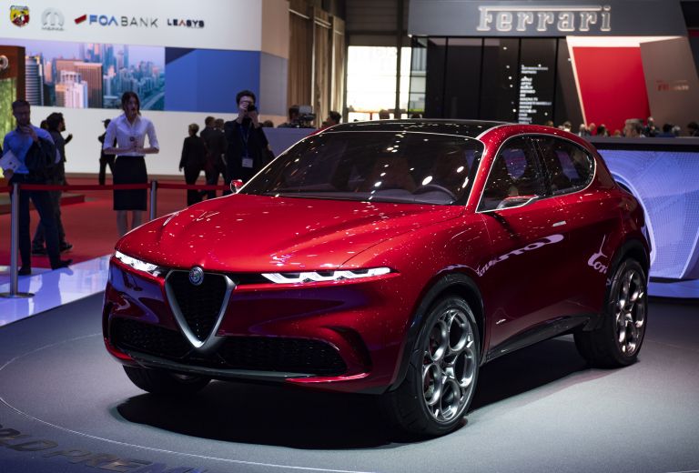 2019 Alfa Romeo Tonale concept 539492