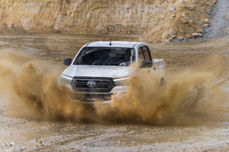 2019 Toyota Hilux special edition 543951