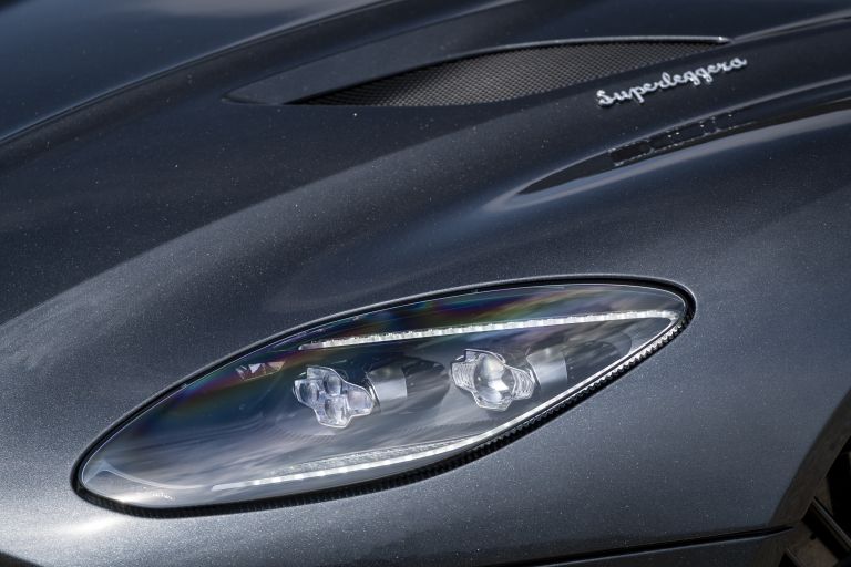 2019 Aston Martin DBS Superleggera Volante 552815