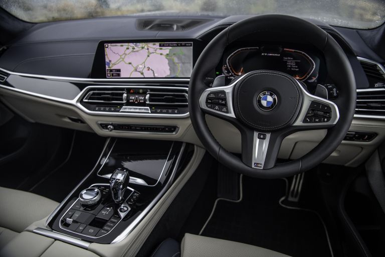 2019 BMW X7 xDrive M50d - UK version 544405