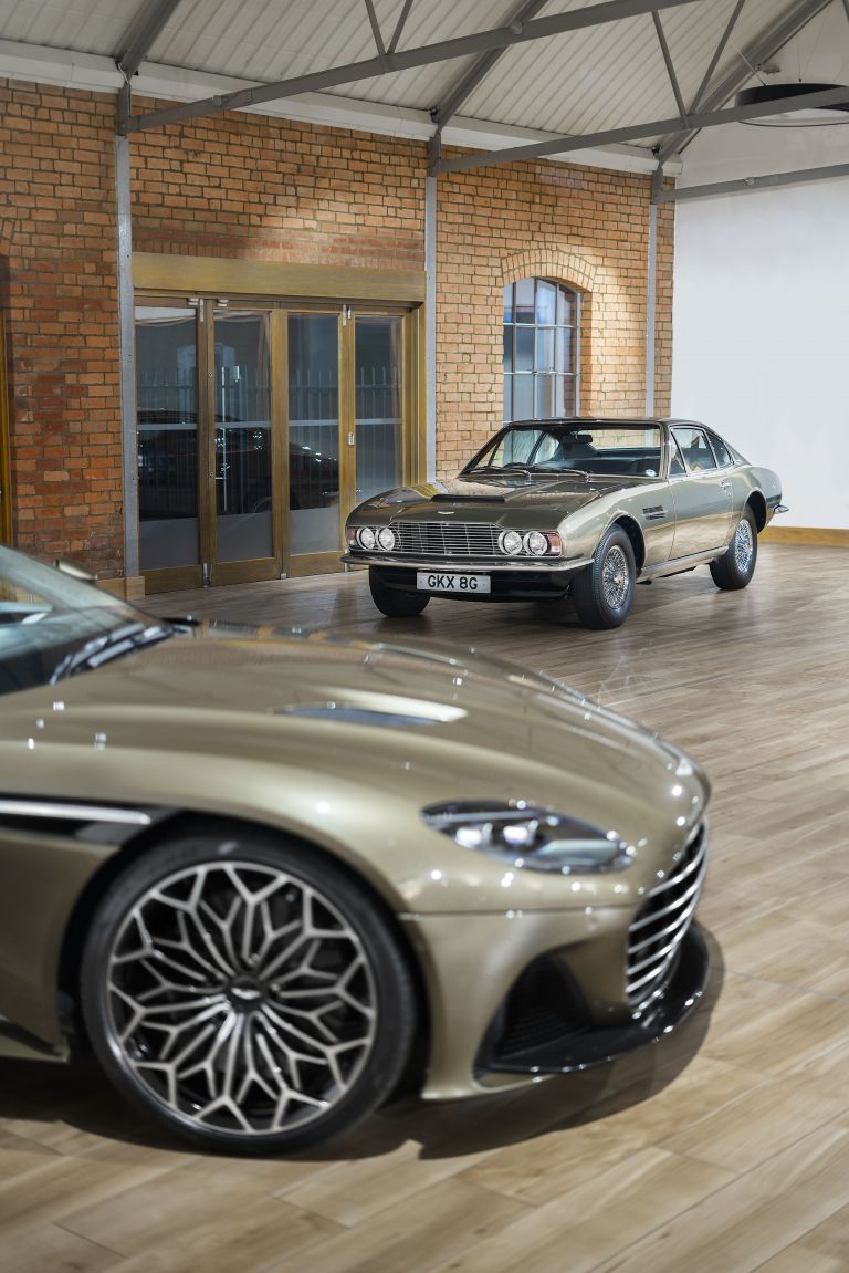 2019 Aston Martin DBS Superleggera OHMSS Edition 546255