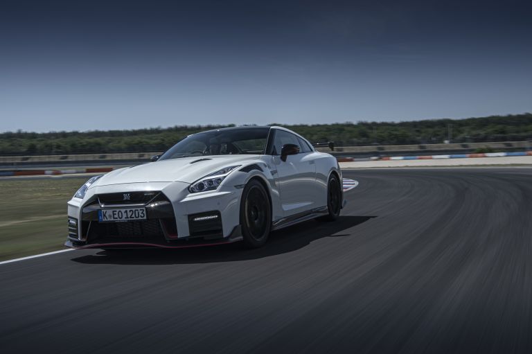 Nissan GT-R Nismo (2020) - picture 48 of 90
