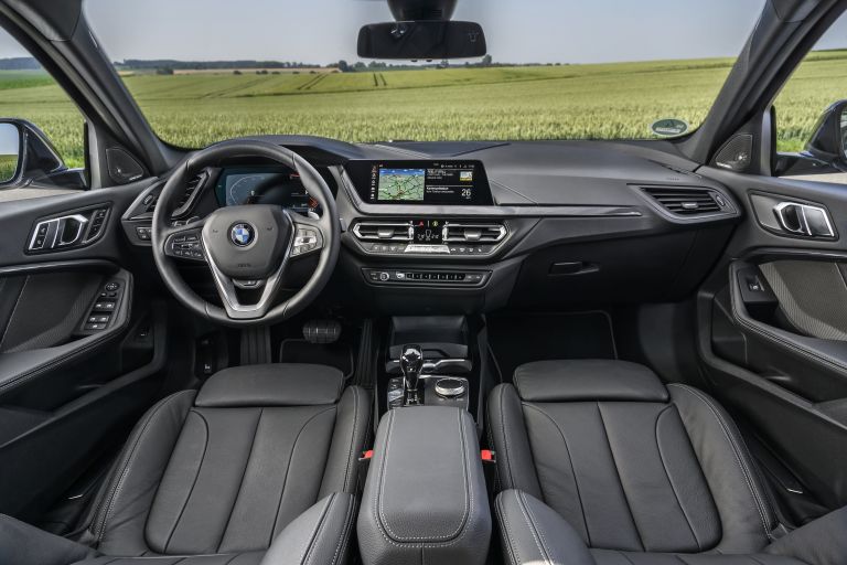 2019 BMW 118d ( F40 ) Sportline 553241