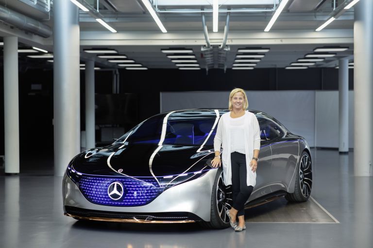 2019 Mercedes-Benz Vision EQS 558595