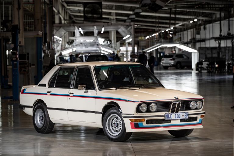 1976 BMW 530 ( E12 ) MLE ( restored in 2019 ) 563985