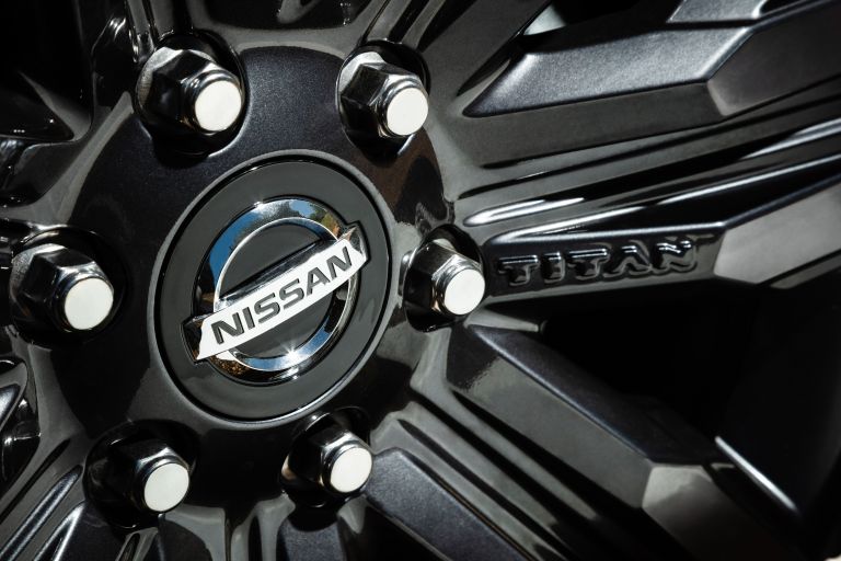 2020 Nissan Titan XD Platinum Reserve 564817