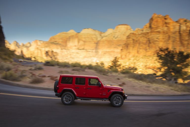 2020 Jeep Wrangler Sahara EcoDiesel 567862