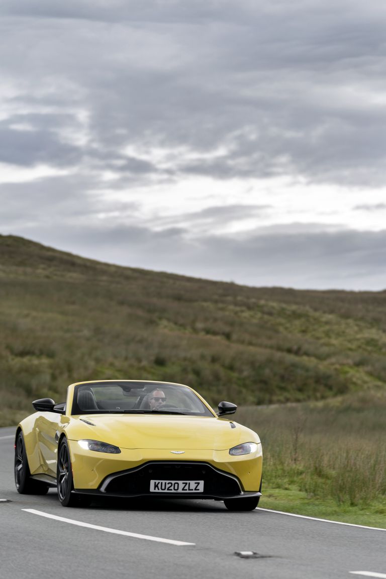 2021 Aston Martin Vantage roadster 606605