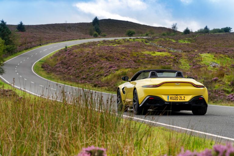 2021 Aston Martin Vantage roadster 606640