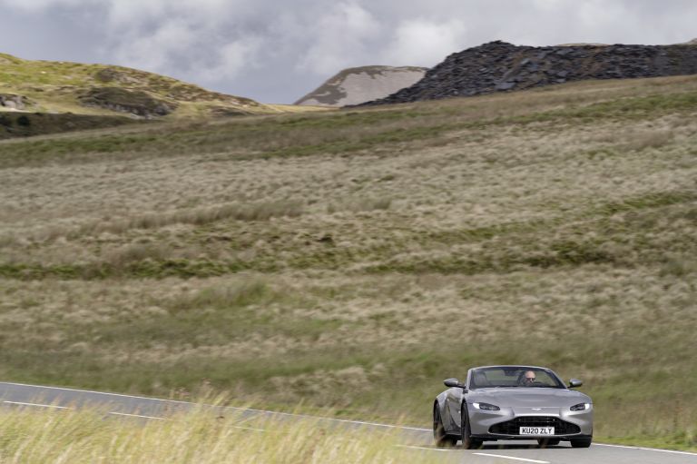 2021 Aston Martin Vantage roadster 606698