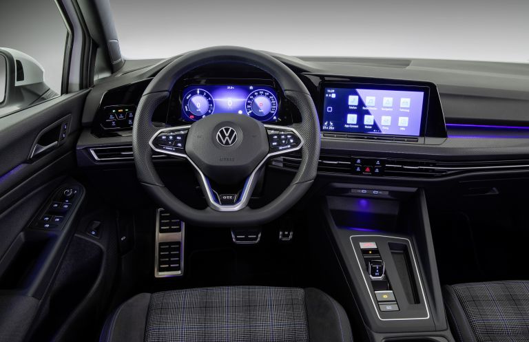 2020 Volkswagen Golf ( VIII ) GTE 578816