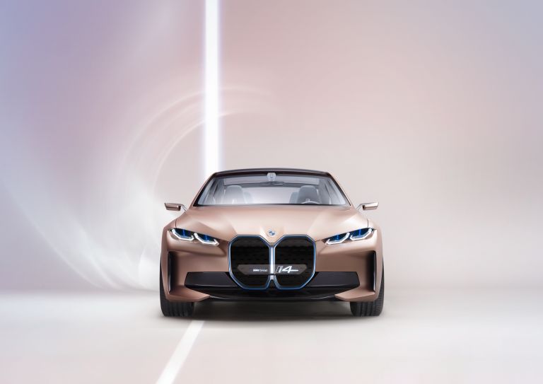 2021 BMW Concept i4 579877
