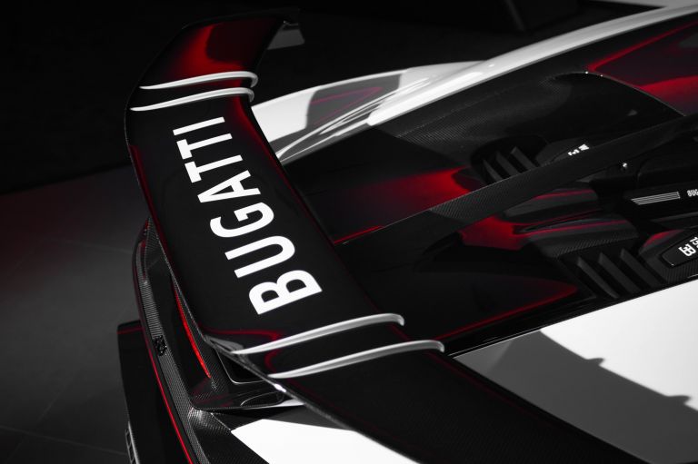 2020 Bugatti Chiron Pur Sport 617227