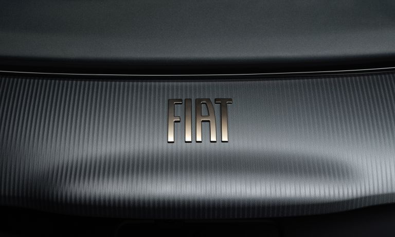 2020 Fiat 500 Giorgio Armani 580466