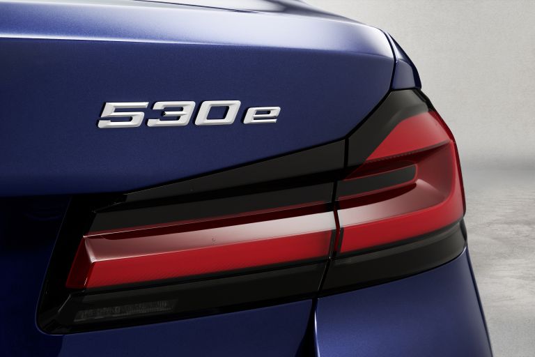 2021 BMW 530e ( G30 ) xDrive 586630