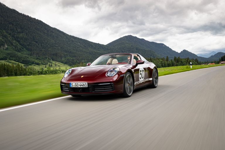 2020 Porsche 911 ( 992 ) Targa 4S Heritage Design Edition  591484