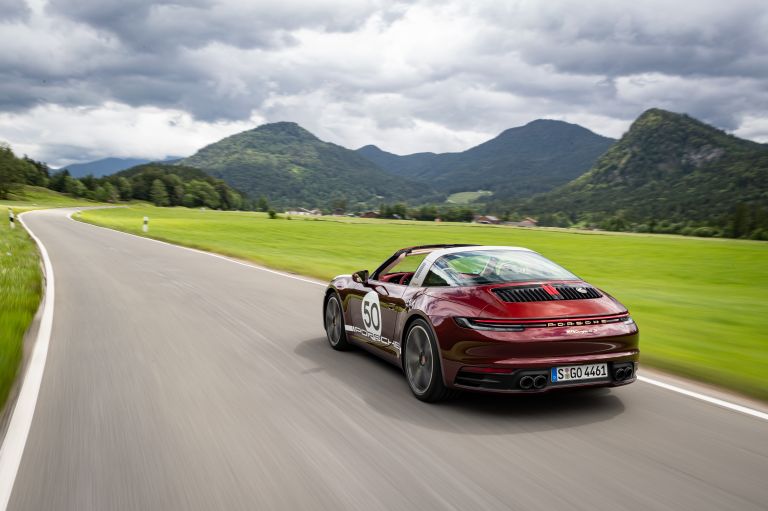2020 Porsche 911 ( 992 ) Targa 4S Heritage Design Edition  591487