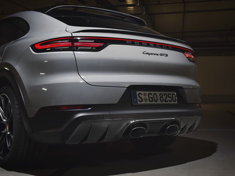 2020 Porsche Cayenne GTS coupé 588095