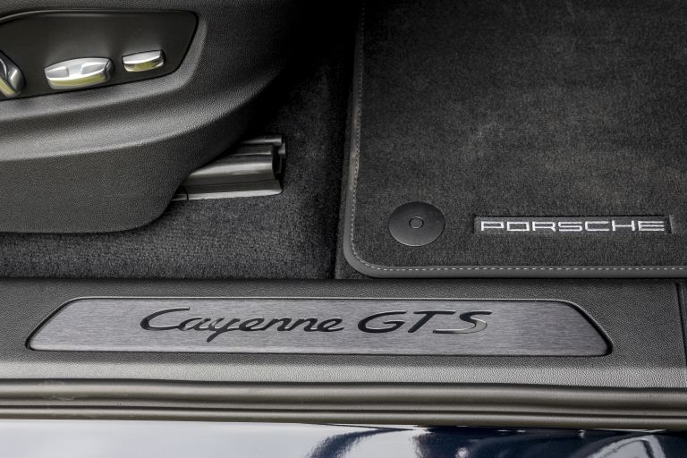 2020 Porsche Cayenne GTS coupé 589785