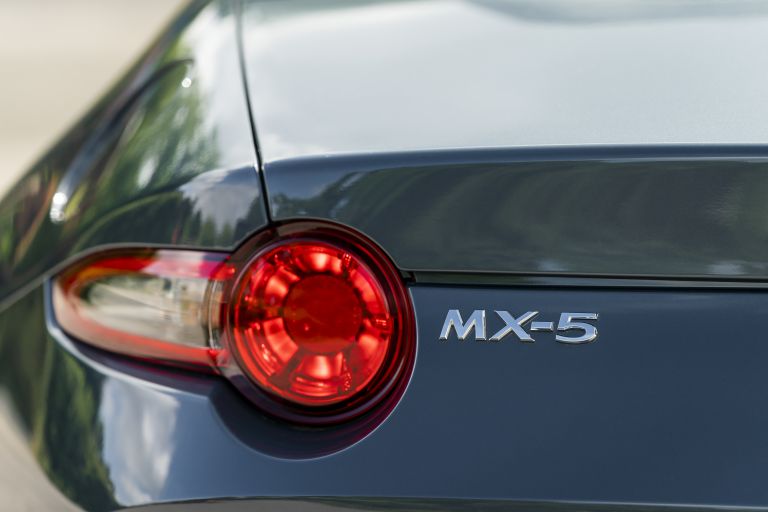 2020 Mazda MX-5 R-Sport special edition 588854